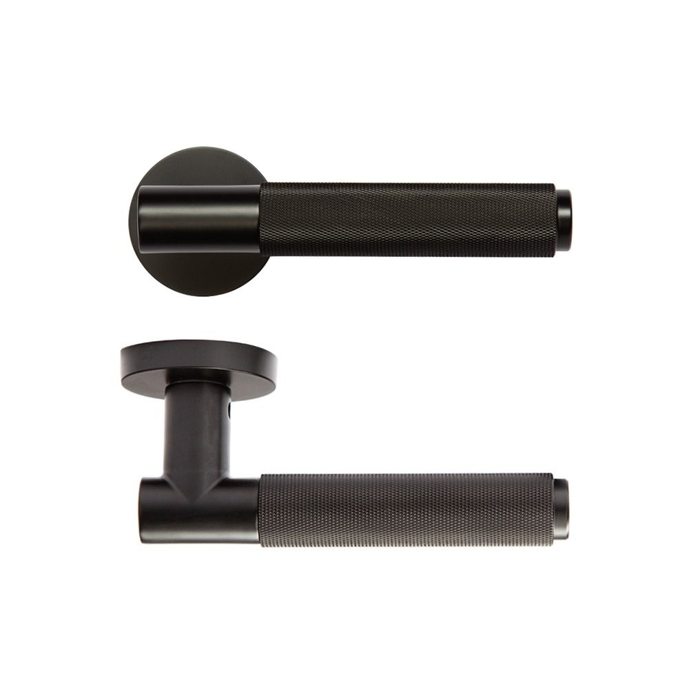 The Feature Door Collection Rose & Lever Handles
