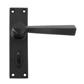 From the Anvil Black Straight Lever Bathroom Set